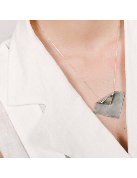 IMPERFECT SQUARE necklace Minimalist, handcrafted - Monom